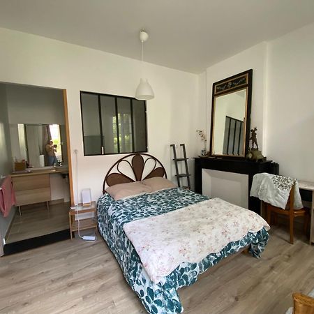 Au Jardin Y Bed & Breakfast Moissac Exterior foto